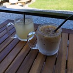 八ヶ岳蓼科バーガー - ドリンク写真:ジンジャーエールとタイティー