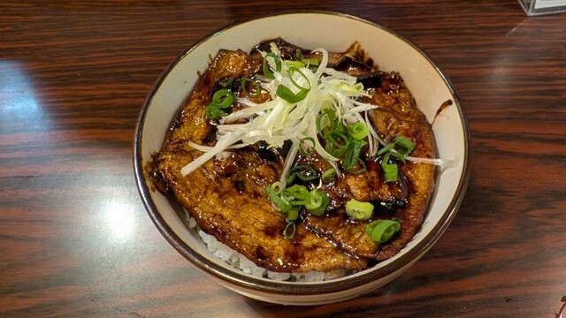 肉汁餃子と小籠包の大衆食堂 宮 - 帯広（居酒屋）の写真