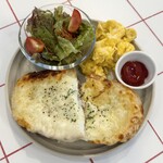 cafe coccinelle - 平日限定モーニング●クロックムッシュ●