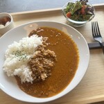 cafe coccinelle - キーマカレー(ミニサラダ付き)