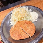 旬席　ふみ - あしたか牛メンチカツ