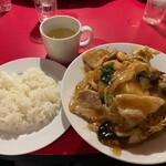 南海飯店 - かたい焼ソバ＋ライス