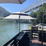 海の隠れ家 - テラス席