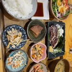 おでんと肴とお酒の店 花がつお by花菜 - 