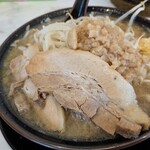 三重豚骨醤油 三 - 料理写真: