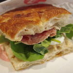 CAFFE PASCUCCI  - サラミのパニーノ