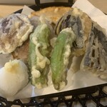 手打ち蕎麦 雷鳥 - 天麩羅盛り