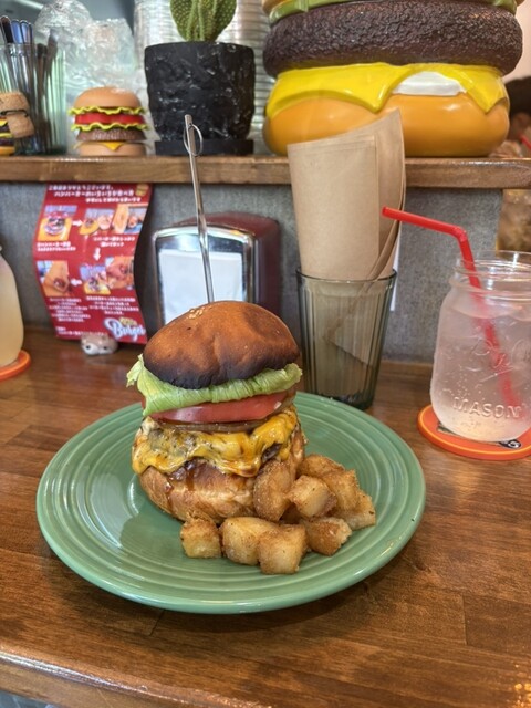 43's Burger （フォーティースリーズ バーガー） - 東郷