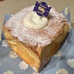 不二家 - 料理写真:プレミアムミルキークリームシフォン