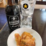 中華大千居 - ホッピーセット(黒)とザーサイ