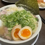 来来亭 - 塩ワンタン麺➕味玉子