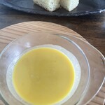 イロナキカゼ - バターナッツかぼちゃとココナッツミルクの冷製スープ