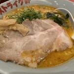 ストライク軒 中之島フェスティバルプラザ店 - 