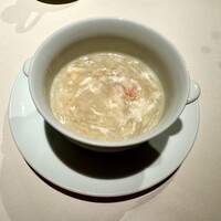 中国料理 美麗華 - ふかひれと蟹肉のスープ