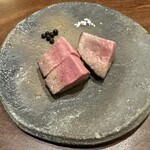 焼肉割烹QUON - 牛タンの炭火焼　田野屋塩二郎の塩と生胡椒