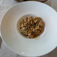 レオーネ・マルチアーノ - オリーブオイルの魚介パスタ