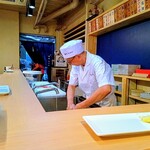 鮨処なかの - ベテラン大将