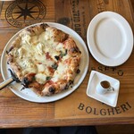 ピッツェリア パーレンテッシ - 