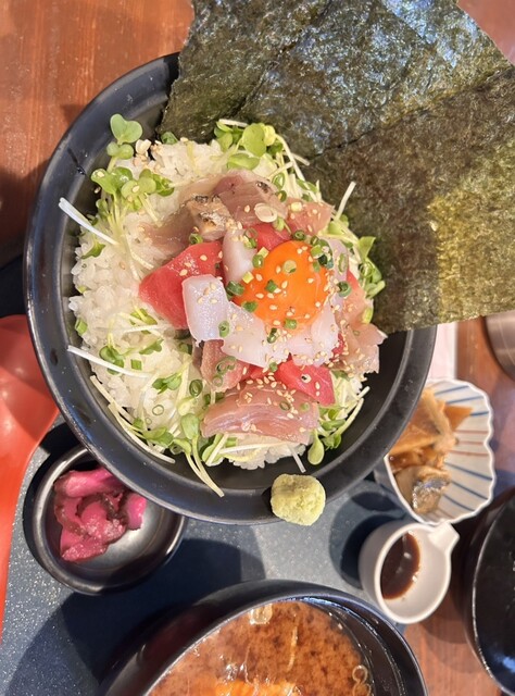 Marusa Suisan Yobitsugi Ten