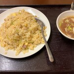 福楽 - 五目チャーハン 750円