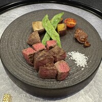 銀座 和牛鉄板焼 USHIGAMI - 