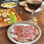 シュラスコ 肉寿司食べ放題 夜景肉バル サルーテジャポン - 