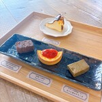 コレクトスイーツ - 