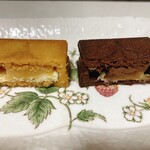 PRESS BUTTER SAND - 断面。
      
      一つでカナリの満足度のある、バターサンドクッキー。
      何故か？節目の記念日に、次男はチョイチョイこちらのクッキーをくれる(*´∀`)♪