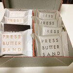 PRESS BUTTER SAND - 