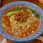 スープあり担々麺 800円（限定）