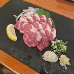 DANN - 料理写真:霜降り馬刺しこれを見て欲しい！！
