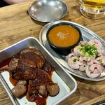 大阪西成 もつ肉商店 - 