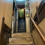 カリーライス専門店エチオピア - 2階への階段