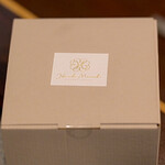 Haruka Murooka - 桃ベイクドチーズケーキ パッケージ
      撮影はCIVIDALEの安齋マネージャーです♪