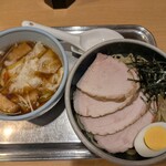 大宮大勝軒 - ここのチャーシューは硬いのです。