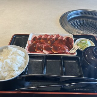 焼肉三国一EX - 料理写真:ロースメガ盛り定食　1529円❗️