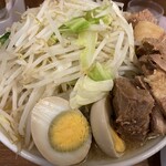 ラーメン二郎 品川店 - 数年前に行った時のです。