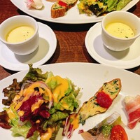 スペイン料理 La Cazuela 三ノ宮 ミント神戸店 -  スペイン料理 La Cazuela 三ノ宮 ミント神戸店 -