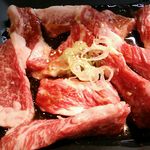 牛肉屋 三國 - 中落ちカルビ８８０円