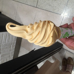 北海道どさんこプラザ - 夕張メロンアイスクリーム