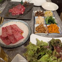 川崎名物 炭火焼肉 食道園 - 