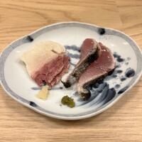対馬のどぐろとイカ活き造り 博多 魚蔵 都ホテル店 - 