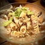 スタンド煮ガ味 - スパイシーマカロニサラダ 450円