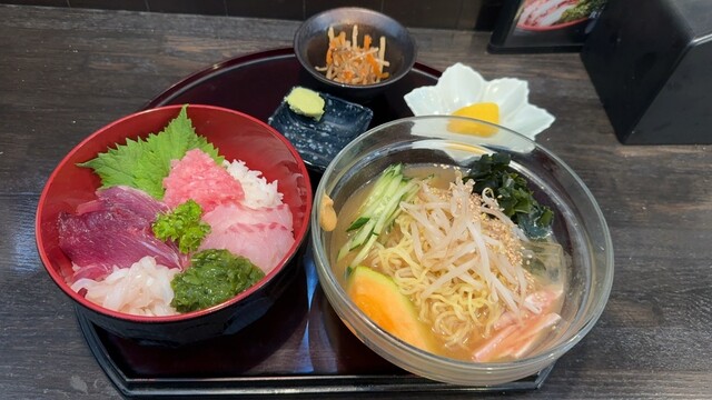三平食堂 - 三陸（食堂）の写真