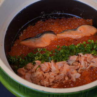 メディアに300回以上出演！コースの〆は選べる究極の土鍋ご飯