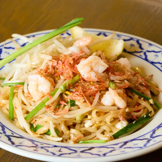 本場の味が楽しめる多彩なタイ料理◎調味料やハーブにもこだわり