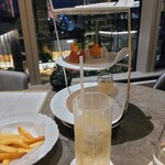 ジャヌ ラウンジ&ガーデンテラス - 