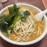 珍来 五反野駅前店 - チャーシュー4枚¥400に比べるとワカメ¥200は割高