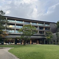 レークハウス - 
