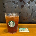 スターバックスコーヒー - ドリンク写真:■Tall アイス ティー(ブラック) ¥485
グラスに変更 (+0円)